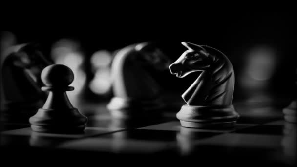 Бизнес Игра Конкурентоспособная Стратегия Шахматной Настольной Игрой Размытым Фоном — стоковое видео
