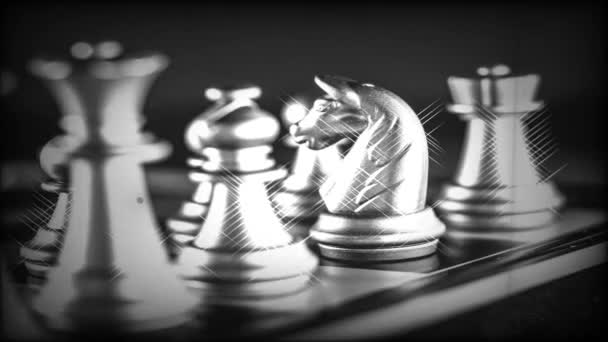 Bulanık Arkaplanlı Satranç Tahtası Oyunu Ile Oyunu Rekabetçi Stratejisi — Stok video
