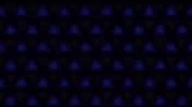 Siyah ve beyaz monokrom soyut sanat video animasyonu gerçeküstü uzaylı fraktal kaleydoskopik anahat çiçek kristal simetri yapısı dönüşüm değişim sürecinde 