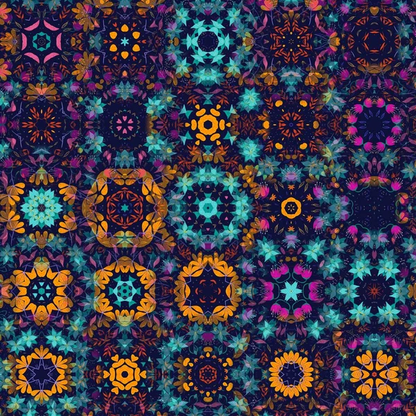 Soyut Bilgisayar Fraktal Tasarımı. Fraktal hiç bitmeyen bir desen. Fraktallar, farklı ölçeklerde kendine benzeyen sonsuz derecede karmaşık kalıplardır. Cep telefonu duvar kağıdı için harika.