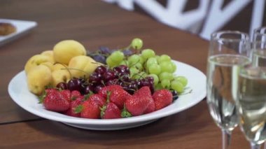 Etkinlikte meyve tabağı