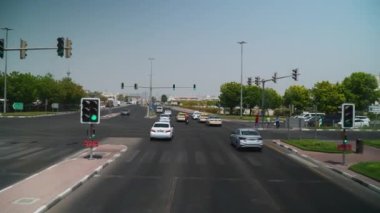 Havadan ateş edildi. Dubai 'de Otoyol