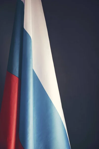 Flagge Russische Föderation Auf Dunkelgrauem Hintergrund Trikolore Banner Patriot Russland — Stockfoto