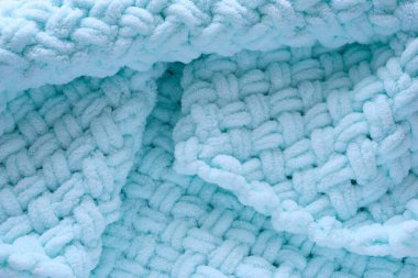 Sıcak nane rengi battaniye, ev konforu ve sıcaklık