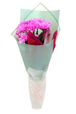 Vazo beyazlığında buket pembe kasımpatılar.