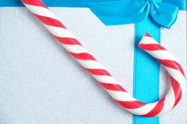 Christmas Gift Box Blue Bow Red White Candy Shape Cane — 图库照片