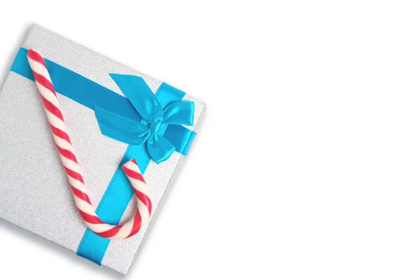 Christmas Gift Box Blue Bow Red White Candy Form Cane — 스톡 사진