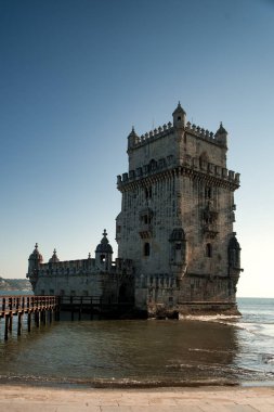Belem Kulesi (Portekizce: Torre de Belem) Portekiz 'in Lizbon kentinde bulunan Tagus Nehri' nin ağzında bulunan güçlendirilmiş bir kuledir.