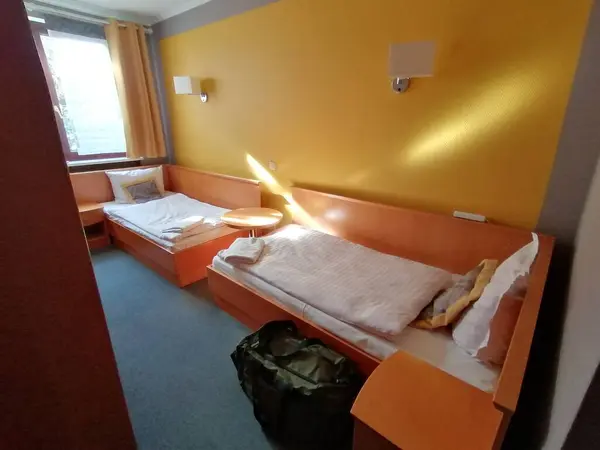 10/28/2021. Kleszczow, Polonya, Tawerna Oteli.