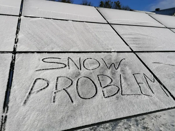 Fotovoltaïsche Panelen Bedekt Met Sneeuw Panelen Laag Rendement Sneeuwprobleem — Stockfoto