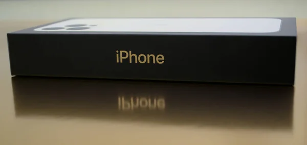 Turku, Finland- 2021 년 9 월 26 일 : The box of the new iPhone 13 Pro Max. — 스톡 사진