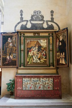  Kostelec nad Cernymi lesy, Çek Cumhuriyeti - 31 Temmuz 2021 - Rönesans mobilyalı kale şapeli                              