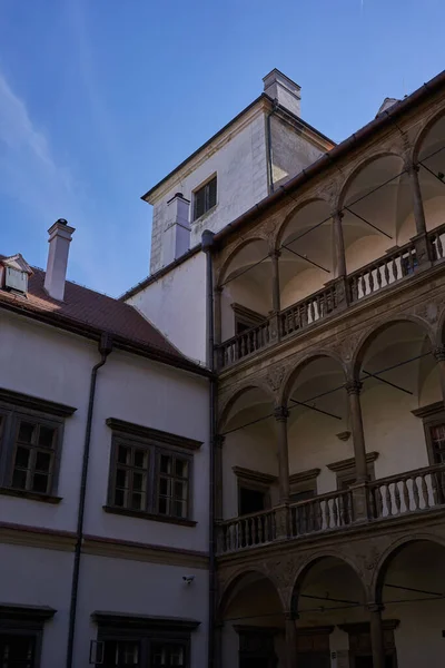 Bucovice República Checa Setembro 2021 Reconstrução Pátio Castelo Uma Tarde — Fotografia de Stock