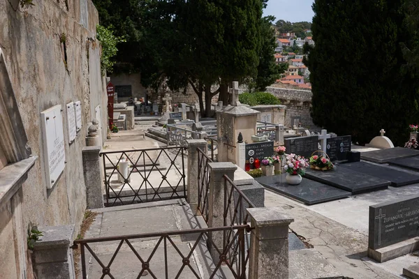 Sibenik Croacia Mayo 2022 Cementerio Santa Ana Una Soleada Tarde —  Fotos de Stock