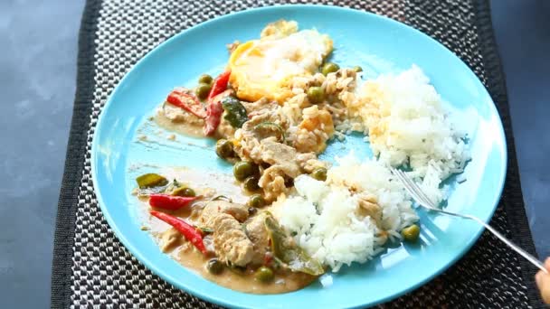 Man Eating Panaeng Curry Pork Egg Plate Thai Famous Food — Stock videók