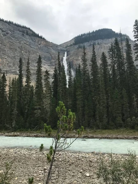 Takakkaw Tartozik Yoho Nemzeti Park — Stock Fotó