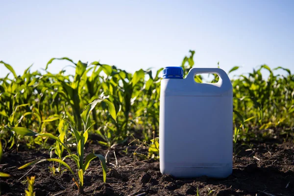 Herbicide Plastic Canister Can Corn Field Crop Protection Concept High — Stok Foto