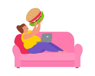 Oburluk şişman obez kadın kanepeye uzanmış büyük hamburger yiyor dizüstü bilgisayar vektör çizimleriyle.