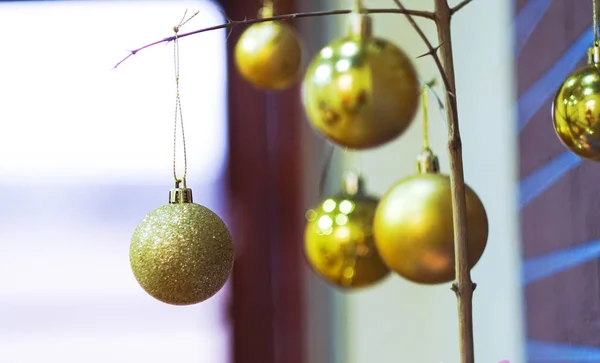 Navidad Año Nuevo Juguetes Amarillos Dorados — Foto de Stock