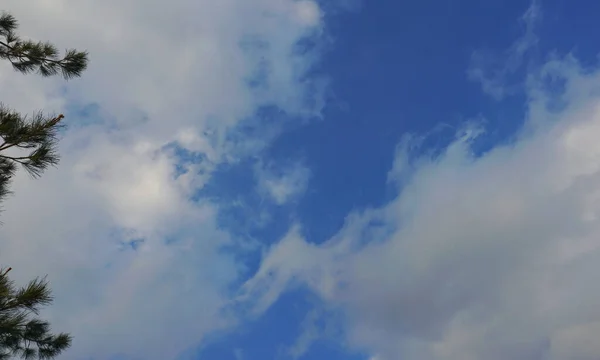 Sol Está Cubierto Nubes Tiempo Nublado — Foto de Stock