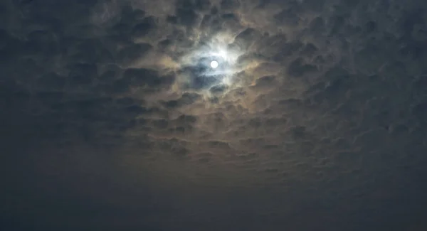 Sun Visible Clouds White Clouds Obscuring Sun — Stock Photo, Image