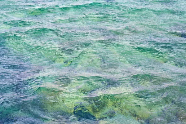 Onde Sulla Superficie Del Mare Tropicale Turchese — Foto Stock