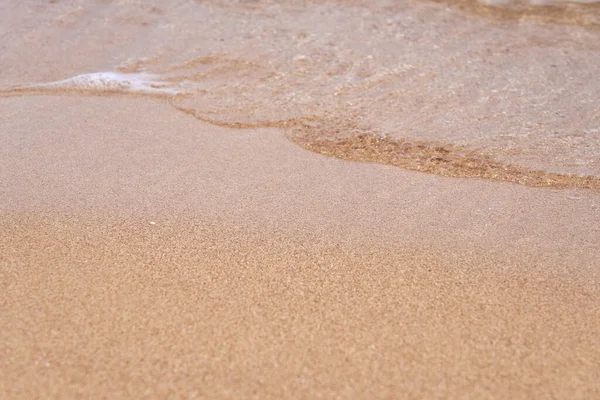 Ondas Praia Tropical Arenosa Mar Vermelho — Fotografia de Stock