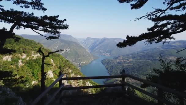 Yüksek Kayadan Perucac Gölü Güzel Bir Hava Görüntüsü Nsansız Hava Stok Video