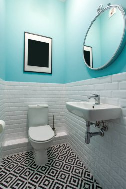 Lüks banyo iç tasarımı ve seramik fayans duvarı