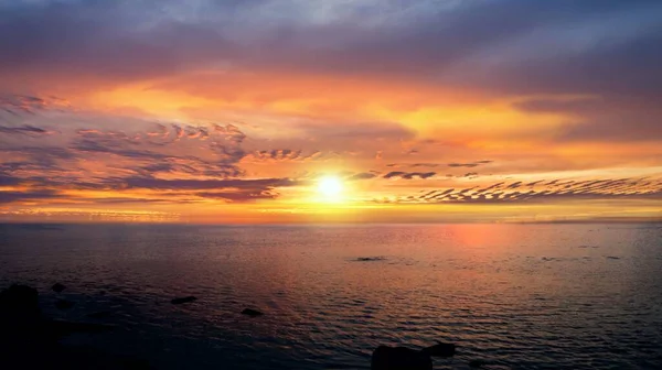 Západ Slunce Nebo Východ Slunce Nad Mořem Večerní Romantika — Stock fotografie