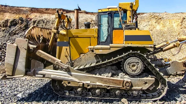 Escavadeira Transporte Lagartas Pedreira Mineração Trator Esteiras — Fotografia de Stock