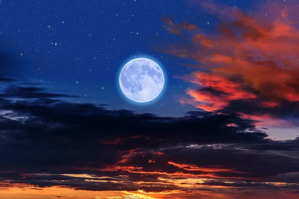 Luna Hermosa Fondo Cielo Nubes — Foto de Stock