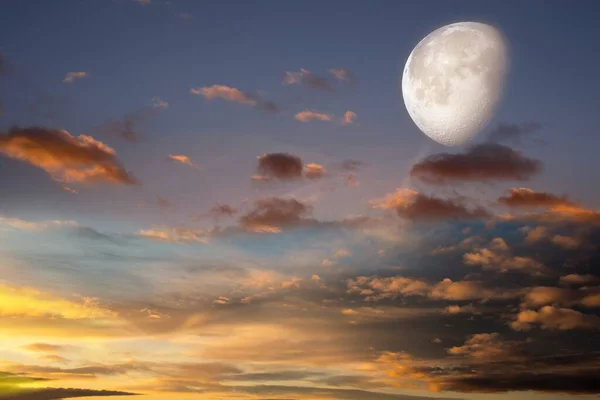Luna Llena Puesta Sol Cielo — Foto de Stock