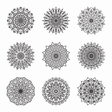 Henna, Mehndi, dövmeler, dekorasyonlar için mandala şeklinde dairesel desenler. Etnik doğu tarzında dekoratif dekorasyon. Boyama kitabı sayfası.