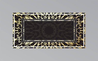 Mandala tarzında duvarda altın çerçeve.