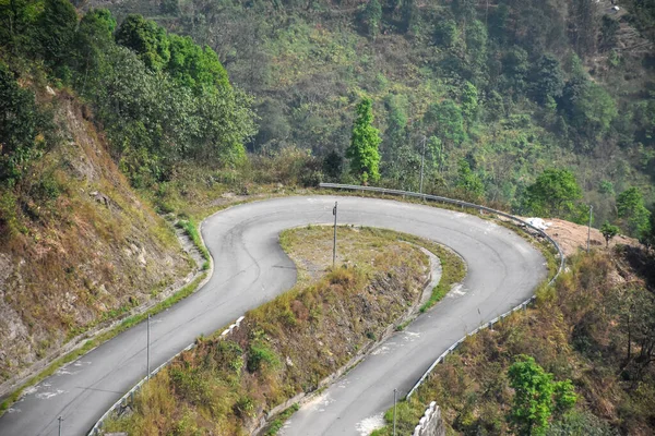 Täydellinen Käännä Tie National Highway 717 Kulkee Lava Kalimpong Intia — kuvapankkivalokuva