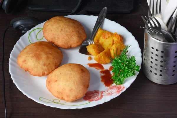Egy Észak Indiai Édes Finomság Közismert Nevén Thekua Burgonya Curry — Stock Fotó