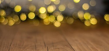 Odaklanamayan ışıklarla dolu renkli bir arkaplan. Bokeh geçmişi. Işık noktaları ve bokeh ile Noel arkaplanı.
