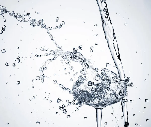現実的な水の動きガラス。高品質の美しい写真のコンセプト — ストック写真