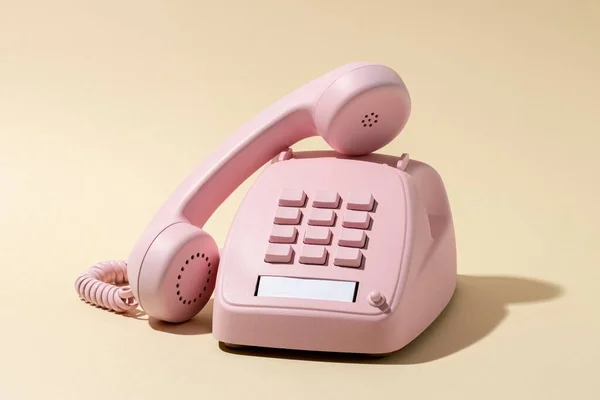 Vintage rózsaszín telefon választék. Kiváló minőségű fénykép — Stock Fotó