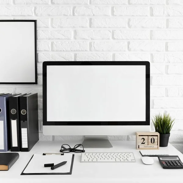 Office desk with computer screen keyboard. High quality photo — Stock Photo, Image