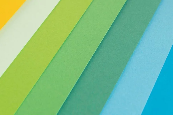 Warstwy gradientowe zielone kolorowe papiery. Wysokiej jakości zdjęcie — Zdjęcie stockowe