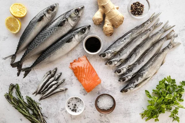 Surtido de alimentos marinos saludables. Foto de alta calidad —  Fotos de Stock