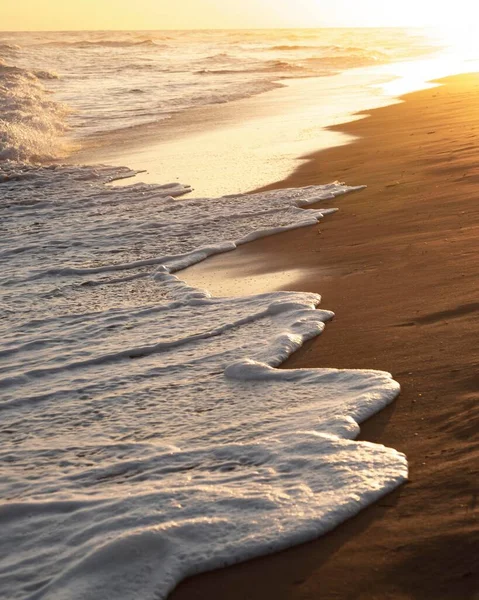 Plaj Kumu Huzurlu Okyanus Yüksek Çözünürlüklü Fotoğraf — Stok fotoğraf
