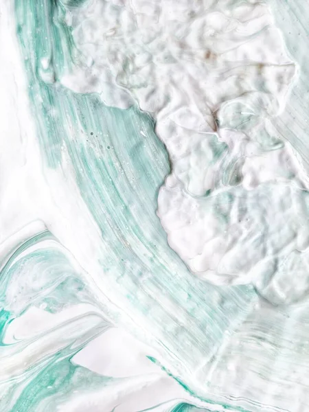 Acrylique liquide, peinture à l'huile sur toile. Mélange de blanc, vert, beige, menthe. Peintures fluides. Résine art. — Photo