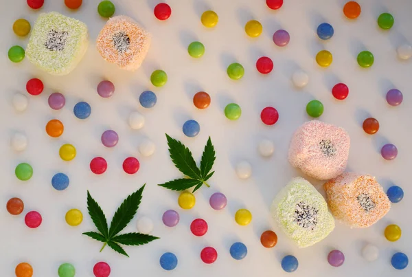 Sweets Cbd Oil Colorful Candy Confetti Turkish Delight Cannabis Leaves — Stockfoto