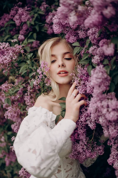 Young Blonde Girl White Wedding Dress Open Top Lilac — Stock Photo, Image