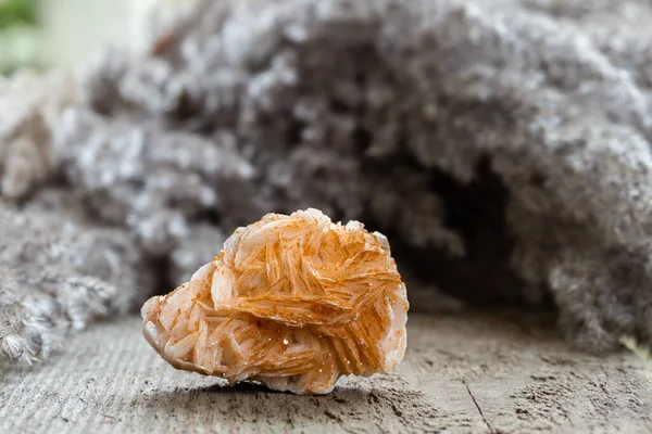 Orange Vanadinite Barite Baryte Mineral Vanadinite Crystals Natural Background Copy — Foto Stock