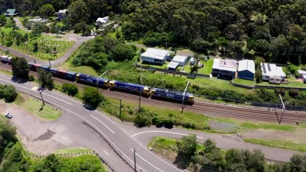 Coalcliff Nsw Australië December 2021 Een Pacific National Goederentrein Passeert — Stockvideo