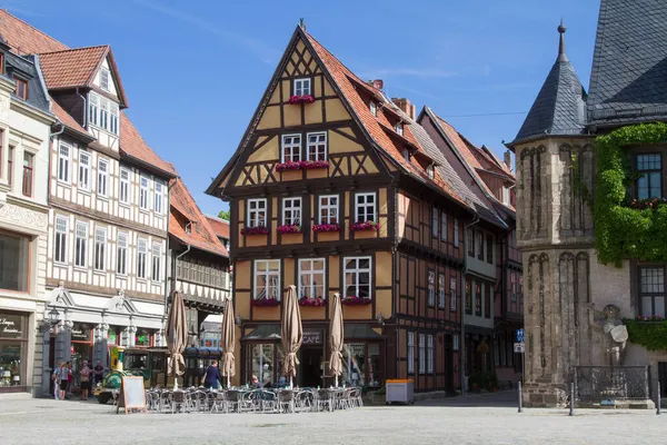 Quedlinburg Belvárosa Nagyrészt Idilli Félig Fából Készült Házakból Áll Amelyek — Stock Fotó